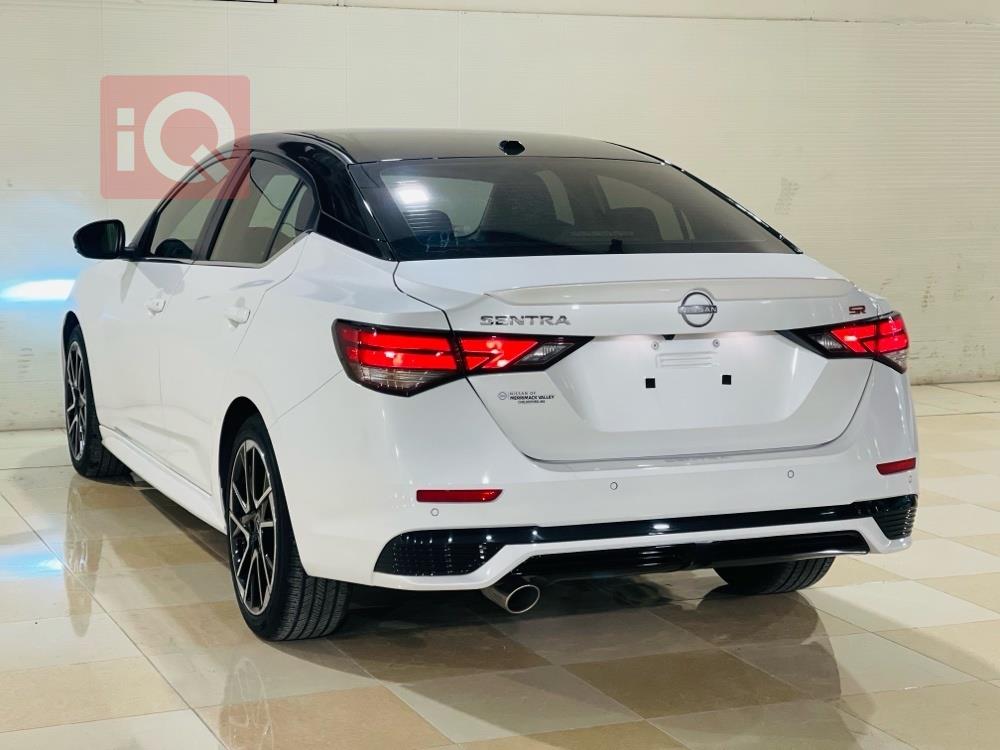 نيسان سنترا